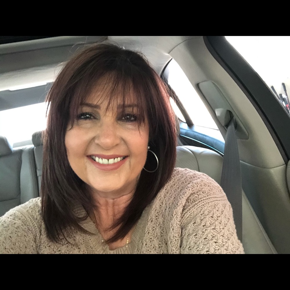 Meet your Posher, Lauri